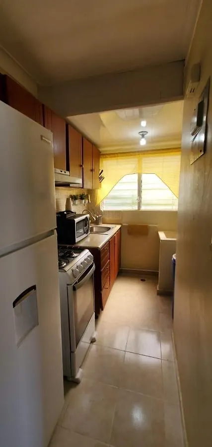 RESIDENCIAL CARMEN RENATA III 2HB a Solo 7 Minutos de la EMBAJADA AMERICANA) Apartamento Santo Domingo República Dominicana